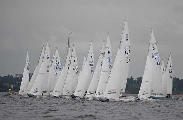 2013 Russian Dragon Open: title decided by the smallest margin!