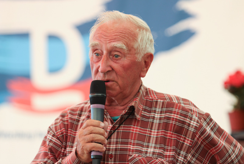 Борис Хабаров