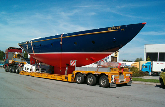 INTERTRANS Delivers Boats