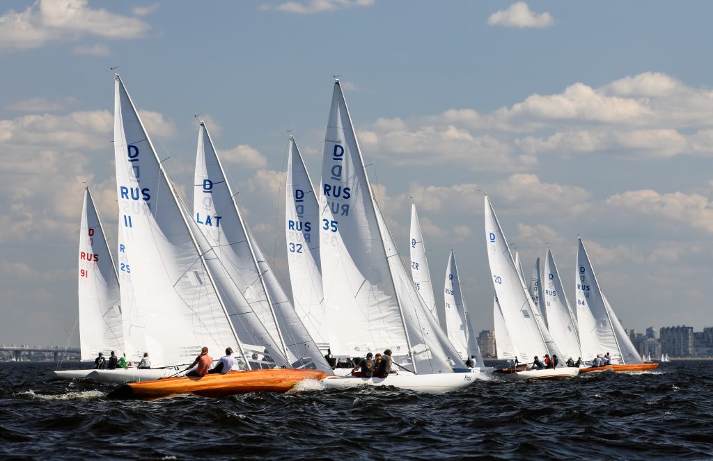 Наконец-то вышли в море