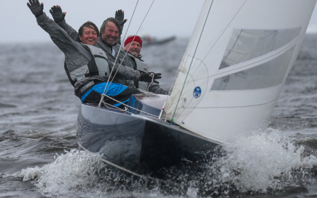 Виктор Фогельсон, чемпион России в классе «Дракон»